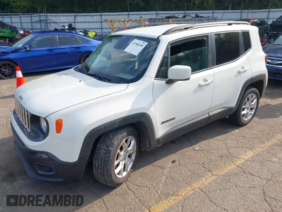 2017 Jeep Renegade Latitude с VIN ZACCJABB3HPE48978, выставлен на аукционе IAAI как лот 42988398 с пробегом 122 734 миль миль и . История ставок и продаж доступна на DreamBid. Изображение 17.