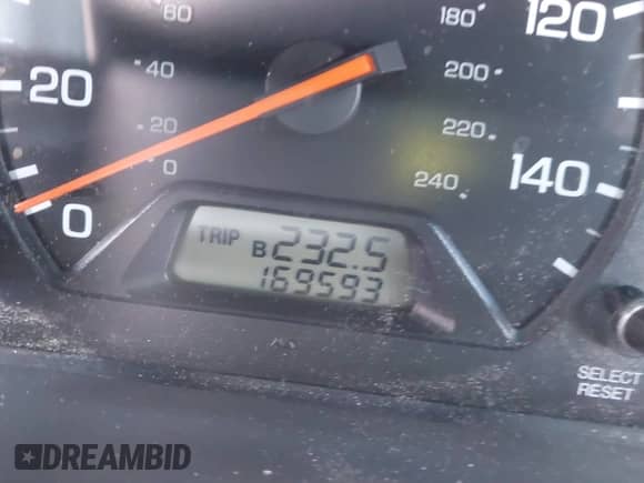 2002 Honda Accord LX с VIN 1HGCG65522A142509, выставлен на аукционе IAAI как лот 41370749 с пробегом 169 593 миль миль и . История ставок и продаж доступна на DreamBid. Изображение 7.