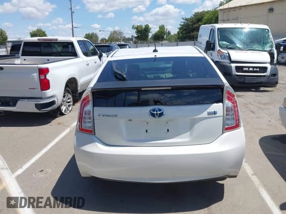 2013 Toyota Prius One z VIN JTDKN3DU3D5583231, wystawiony jako IAAI lot #42256796 z przebiegiem 279 931 mil mil oraz . Historia ofert i sprzedaży dostępna na DreamBid. Obrazek 17.
