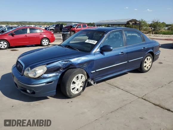 2003 Hyundai Sonata GLS z VIN KMHWF35H53A820125, wystawiony jako Copart lot #70974184 z przebiegiem 173 622 mil mil oraz Szkoda całkowita • Salvage title. Historia ofert i sprzedaży dostępna na DreamBid. Obrazek 1.