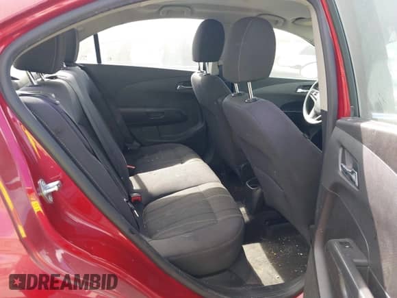 2012 Chevrolet Sonic LT с VIN 1G1JC5SH2C4168644, выставлен на аукционе IAAI как лот 43275899 с пробегом Не указан миль и . История ставок и продаж доступна на DreamBid. Изображение 8.