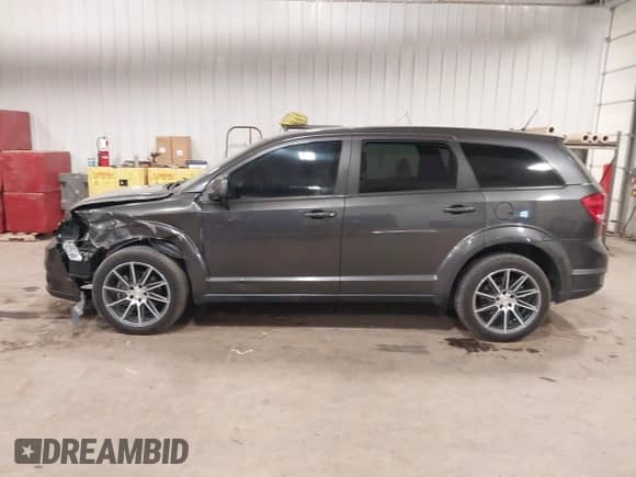 2017 Dodge Journey GT with VIN 3C4PDDEG0HT623813, listed as a IAAI auction lot 40992814 with 109,898 mi miles and . Bid and sale history available at DreamBid. Image 14.
