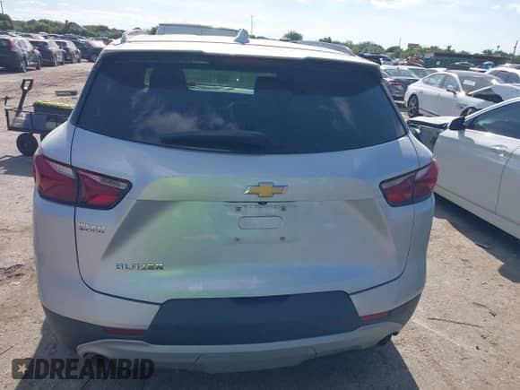 2020 Chevrolet Blazer LT with VIN 3GNKBDRS7LS637227, listed as a IAAI auction lot 42806264 with 65,538 mi miles and . Bid and sale history available at DreamBid. Image 16.