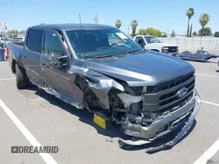 2023 Ford F-150 XL z VIN 1FTFW1E86PFA35761, wystawiony jako IAAI lot #42597538 z przebiegiem 78 464 mil mil oraz . Historia ofert i sprzedaży dostępna na DreamBid. Obrazek 1.