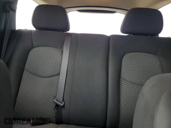 2010 Chevrolet HHR LS с VIN 3GNBAADB0AS563087, выставлен на аукционе Copart как лот 74447854 с пробегом 276 096 миль миль и Списание • Salvage title. История ставок и продаж доступна на DreamBid. Изображение 10.