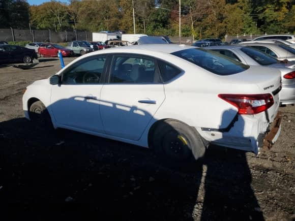 2017 Nissan Sentra SR with VIN 3N1AB7AP9HY258282, listed as a Copart auction lot 87017905 with 68,838 mi miles and Salvage title. Bid and sale history available at DreamBid. Image 2.