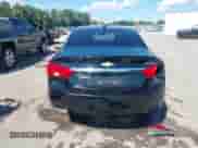 2018 Chevrolet Impala Premier z VIN 2G1125S3XJ9150135, wystawiony jako IAAI lot #43032465 z przebiegiem 142 370 mil mil oraz . Historia ofert i sprzedaży dostępna na DreamBid. Obrazek 17.