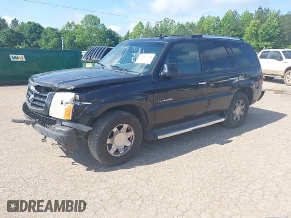 2006 Cadillac Escalade z VIN 1GYEC63N76R155487, wystawiony jako IAAI lot #42137776 z przebiegiem 420 278 mil mil oraz . Historia ofert i sprzedaży dostępna na DreamBid. Obrazek 2.