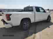 2025 Nissan Frontier S z VIN 1N6ED1CL2SN626402, wystawiony jako Copart lot #70339115 z przebiegiem 5 499 mil mil oraz Szkoda całkowita • Salvage title. Historia ofert i sprzedaży dostępna na DreamBid. Obrazek 3.