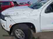 2024 Nissan Frontier S z VIN 1N6ED1CL3RN643820, wystawiony jako IAAI lot #42638763 z przebiegiem 27 033 mil mil oraz . Historia ofert i sprzedaży dostępna na DreamBid. Obrazek 12.