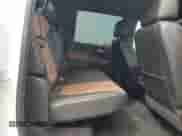 2020 Chevrolet Silverado 3500HD High Country с VIN 1GC4YVEY6LF349445, выставлен на аукционе Copart как лот 55833495 с пробегом 124 587 миль миль и Списание • Salvage title. История ставок и продаж доступна на DreamBid. Изображение 10.