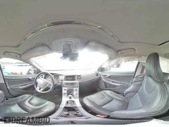 2017 Volvo S60 Dynamic с VIN YV140MTLXH2429817, выставлен на аукционе Copart как лот 85536525 с пробегом 79 506 миль миль и Списание • Salvage title. История ставок и продаж доступна на DreamBid. Изображение 14.