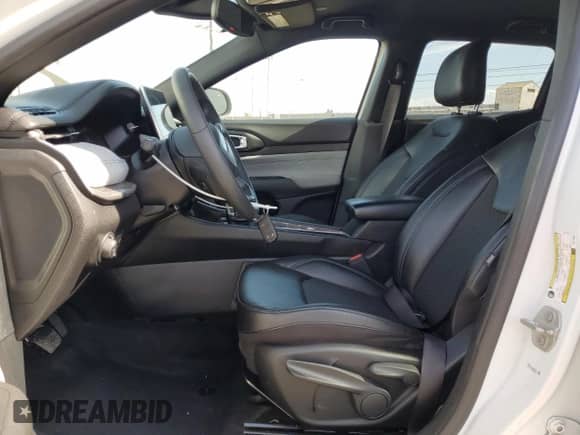 2024 Jeep Compass Latitude with VIN 3C4NJDBNXRT110623, listed as a Copart auction lot 80965655 with 60,432 mi miles and Salvage title. Bid and sale history available at DreamBid. Image 7.