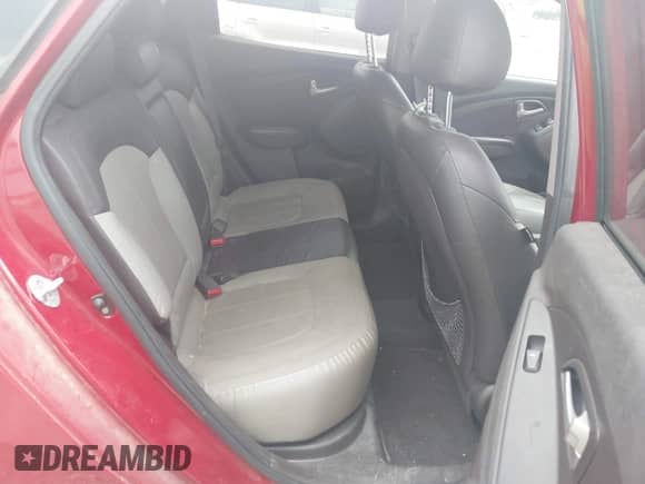 2013 Hyundai Tucson GLS с VIN KM8JU3AC9DU603249, выставлен на аукционе IAAI как лот 43269087 с пробегом 258 741 миль миль и . История ставок и продаж доступна на DreamBid. Изображение 8.