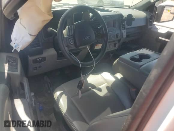 2020 Ford F-150 XL with VIN 1FTFX1E56LFB70140, listed as a Copart auction lot 71072475 with Not provided miles and Salvage title. Bid and sale history available at DreamBid. Image 8.