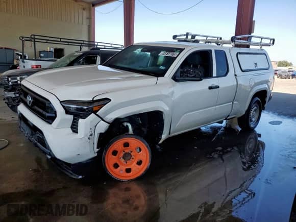 2024 Toyota Tacoma SR with VIN 3TYJDAHN2RT005603, listed as a Copart auction lot 84814075 with 24,405 mi miles and Clean title. Bid and sale history available at DreamBid. Image 1.