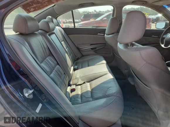 2009 Honda Accord EX-L z VIN 1HGCP36889A013143, wystawiony jako Copart lot #80893075 z przebiegiem 262 791 mil mil oraz Szkoda całkowita • Salvage title. Historia ofert i sprzedaży dostępna na DreamBid. Obrazek 10.