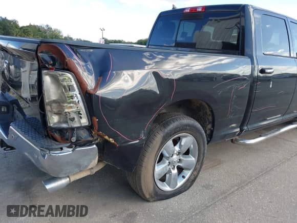 2017 Ram 1500 Big Horn с VIN 1C6RR6TT7HS547831, выставлен на аукционе IAAI как лот 43470355 с пробегом 110 954 миль миль и . История ставок и продаж доступна на DreamBid. Изображение 6.