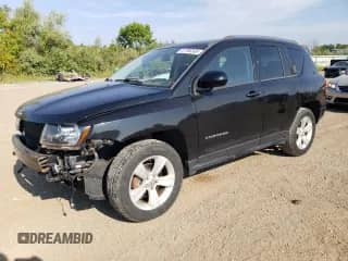 2015 Jeep Compass Latitude z VIN 1C4NJDEBXFD176480, wystawiony jako Copart lot #67766595 z przebiegiem 74 536 mil mil oraz Szkoda całkowita • Salvage title. Historia ofert i sprzedaży dostępna na DreamBid. Obrazek 1.