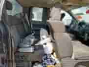 2005 Ford F-150 STX z VIN 1FTRX12W45FB60462, wystawiony jako Copart lot #82183875 z przebiegiem 194 841 mil mil oraz Szkoda całkowita • Salvage title. Historia ofert i sprzedaży dostępna na DreamBid. Obrazek 10.