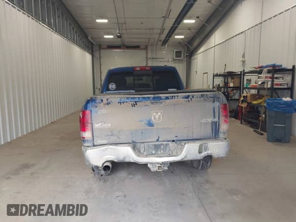 2011 Ram 1500 Big Horn z VIN 1D7RV1GT7BS690101, wystawiony jako IAAI lot #41455954 z przebiegiem 174 142 mil mil oraz . Historia ofert i sprzedaży dostępna na DreamBid. Obrazek 16.