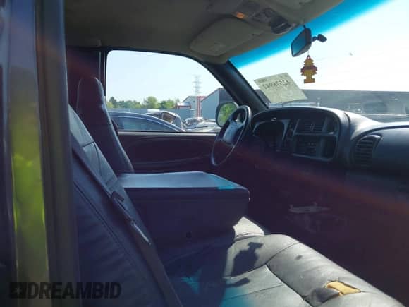 2001 Dodge 1500 with VIN 3B7HC13ZX1G804314, listed as a IAAI auction lot 42576942 with 146,410 mi miles and . Bid and sale history available at DreamBid. Image 5.