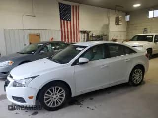 2012 Chevrolet Cruze ECO z VIN 1G1PJ5SC4C7296970, wystawiony jako Copart lot #84710945 z przebiegiem 79 417 mil mil oraz Szkoda całkowita • Salvage title. Historia ofert i sprzedaży dostępna na DreamBid. Obrazek 1.