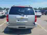 2012 Chevrolet Tahoe LS с VIN 1GNSCAE02CR321530, выставлен на аукционе IAAI как лот 42552901 с пробегом 206 840 миль миль и . История ставок и продаж доступна на DreamBid. Изображение 16.