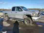 2006 Dodge 2500 SLT z VIN 3D7KS28D56G139962, wystawiony jako Copart lot #43778005 z przebiegiem 272 301 mil mil oraz Szkoda całkowita • Salvage title. Historia ofert i sprzedaży dostępna na DreamBid. Obrazek 4.