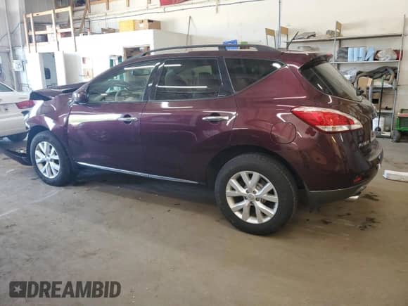 2014 Nissan Murano SV with VIN JN8AZ1MU3EW405243, listed as a Copart auction lot 84384295 with 129,971 mi miles and Salvage title. Bid and sale history available at DreamBid. Image 2.
