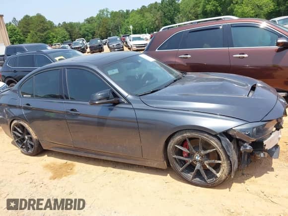 2014 BMW 3 Series 335i with VIN WBA3A9G53ENS65535, listed as a IAAI auction lot 42399152 with 142,559 mi miles and . Bid and sale history available at DreamBid. Image 13.