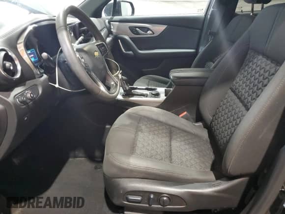 2022 Chevrolet Blazer LT с VIN 3GNKBHR40NS175251, выставлен на аукционе Copart как лот 68191885 с пробегом 115 191 миль миль и Списание • Salvage title. История ставок и продаж доступна на DreamBid. Изображение 7.