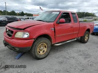 2003 Ford F-150 XL с VIN 1FTRX18L93NB91710, выставлен на аукционе Copart как лот 84603005 с пробегом Не указан миль и Списание • Salvage title. История ставок и продаж доступна на DreamBid. Изображение 1.
