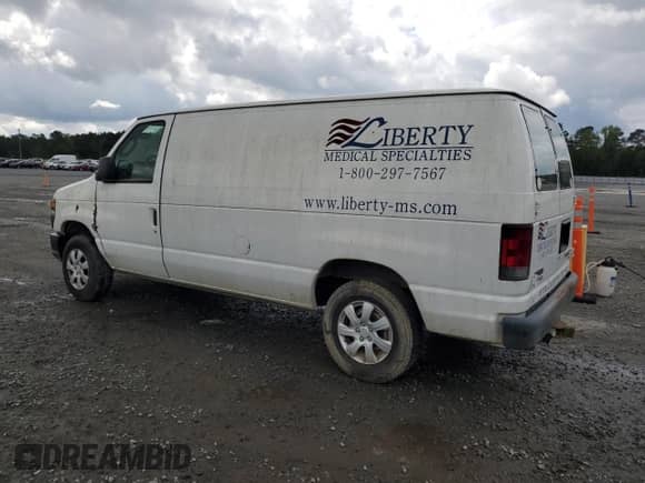 2013 Ford Econoline Cargo Commercial with VIN 1FTNE1EW8DDA73559, listed as a Copart auction lot 52942975 with 288,790 mi miles and Clean title. Bid and sale history available at DreamBid. Image 2.