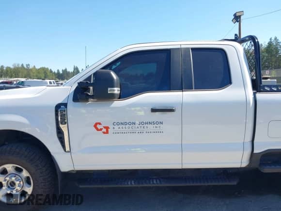 2023 Ford F-250 XL с VIN 1FT7X2BA2PEE18231, выставлен на аукционе IAAI как лот 42670945 с пробегом 30 023 миль миль и . История ставок и продаж доступна на DreamBid. Изображение 15.