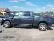 2019 Ram 1500 Big Horn z VIN 1C6RR7TT5KS687454, wystawiony jako IAAI lot #42645612 z przebiegiem 112 214 mil mil oraz . Historia ofert i sprzedaży dostępna na DreamBid. Obrazek 14.