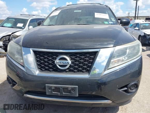 2014 Nissan Pathfinder S with VIN 5N1AR2MN0EC674081, listed as a IAAI auction lot 43403625 with 82,058 mi miles and . Bid and sale history available at DreamBid. Image 13.