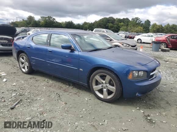 2010 Dodge Charger Rallye z VIN 2B3CA9CV6AH315759, wystawiony jako Copart lot #73682134 z przebiegiem 84 482 mil mil oraz Szkoda całkowita • Salvage title. Historia ofert i sprzedaży dostępna na DreamBid. Obrazek 4.