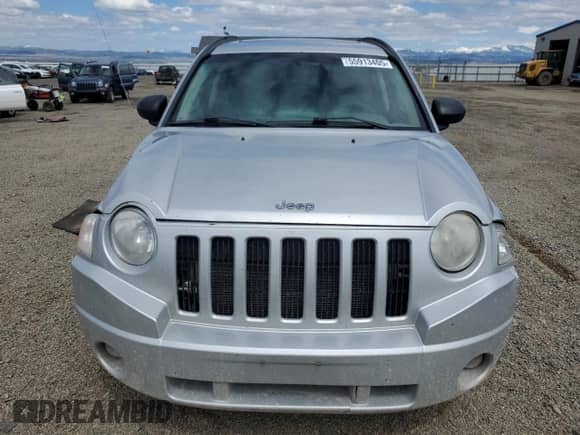 2007 Jeep Compass Limited с VIN 1J8FF57W97D100349, выставлен на аукционе Copart как лот 55913405 с пробегом 200 066 миль миль и Чистый • Clean title. История ставок и продаж доступна на DreamBid. Изображение 5.