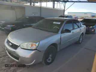 2006 Chevrolet Malibu 1LS z VIN 1G1ZS51F66F293984, wystawiony jako Copart lot #69450614 z przebiegiem 193 101 mil mil oraz Szkoda całkowita • Salvage title. Historia ofert i sprzedaży dostępna na DreamBid. Obrazek 1.