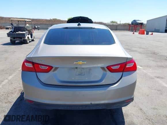 2022 Chevrolet Malibu LS с VIN 1G1ZB5ST3NF189763, выставлен на аукционе IAAI как лот 42872678 с пробегом 60 538 миль миль и . История ставок и продаж доступна на DreamBid. Изображение 16.