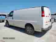 2007 Chevrolet Express Cargo с VIN 1GCFG15X871251452, выставлен на аукционе Copart как лот 60542685 с пробегом 278 825 миль миль и Списание • Salvage title. История ставок и продаж доступна на DreamBid. Изображение 2.
