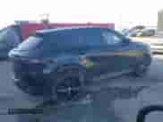 2024 Dodge Hornet R/T Plus z VIN ZACPDFDWXR3A10439, wystawiony jako Copart lot #89158805 z przebiegiem 614 mil mil oraz Szkoda całkowita • Salvage title. Historia ofert i sprzedaży dostępna na DreamBid. Obrazek 3.