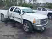 2013 Chevrolet Silverado 1500 LT z VIN 1GCRCSE05DZ344718, wystawiony jako IAAI lot #43420272 z przebiegiem 77 120 mil mil oraz . Historia ofert i sprzedaży dostępna na DreamBid. Obrazek 1.