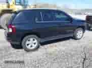 2017 Jeep Compass High Altitude z VIN 1C4NJCEBXHD163046, wystawiony jako IAAI lot #41983669 z przebiegiem 113 668 mil mil oraz . Historia ofert i sprzedaży dostępna na DreamBid. Obrazek 4.