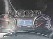 2015 Chevrolet Silverado 2500HD LT z VIN 1GC1KVE81FF124195, wystawiony jako IAAI lot #42883281 z przebiegiem 331 547 mil mil oraz . Historia ofert i sprzedaży dostępna na DreamBid. Obrazek 7.