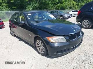 2006 BMW 3 Series 325i с VIN WBAVB13506KX44320, выставлен на аукционе IAAI как лот 42558782 с пробегом 155 107 миль миль и . История ставок и продаж доступна на DreamBid. Изображение 1.