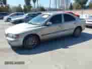 2004 Volvo S60 с VIN YV1RS64A842389787, выставлен на аукционе IAAI как лот 41853856 с пробегом 54 305 миль миль и . История ставок и продаж доступна на DreamBid. Изображение 2.
