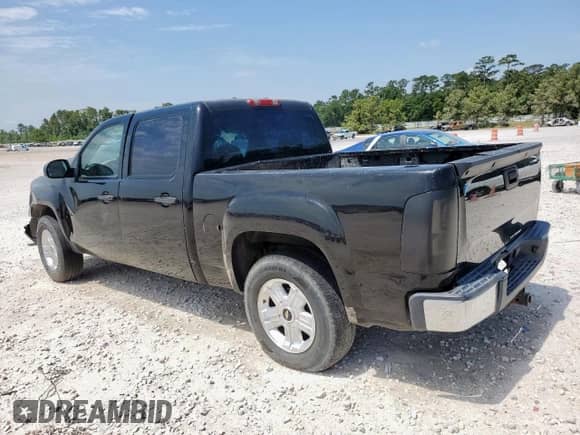 2007 GMC Sierra 1500 SLE2 with VIN 2GTEC13J371610755, listed as a Copart auction lot 57898285 with 484,727 mi miles and Salvage title. Bid and sale history available at DreamBid. Image 2.