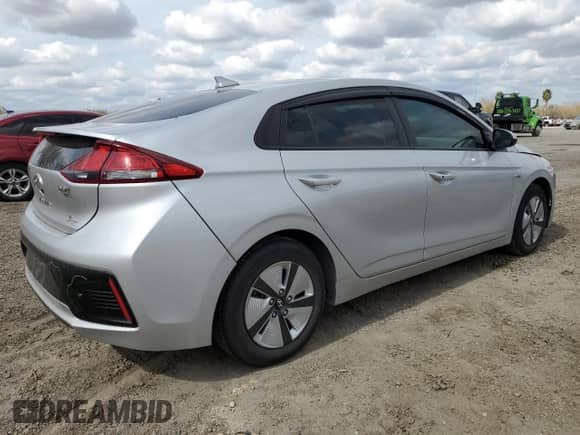 2017 Hyundai Ioniq Blue с VIN KMHC65LC8HU025307, выставлен на аукционе Copart как лот 40568614 с пробегом 123 387 миль миль и . История ставок и продаж доступна на DreamBid. Изображение 3.